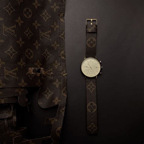 riconoscere orologio louis vuitton|check my louis vuitton logo.